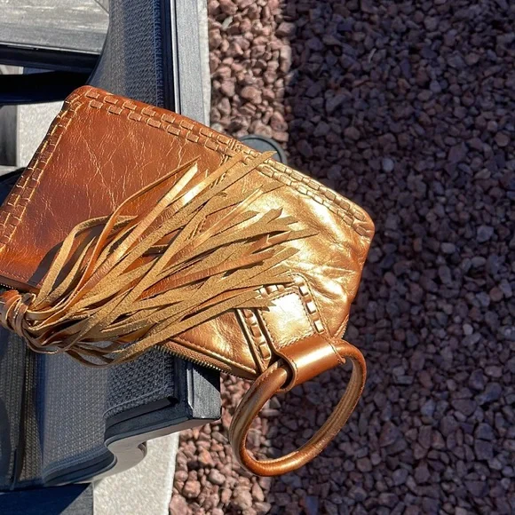 - HOBO Handbag/wristlet - Picture 8 of 8